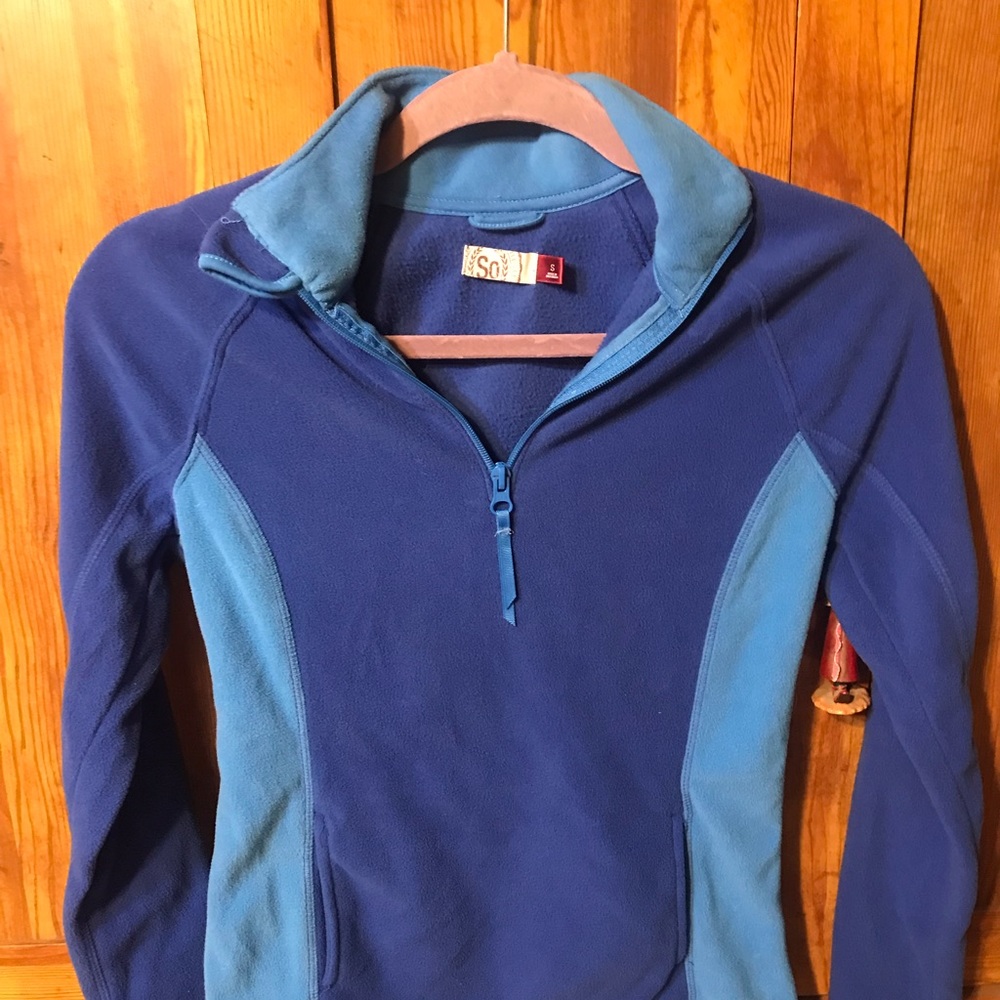 Fleece pullover